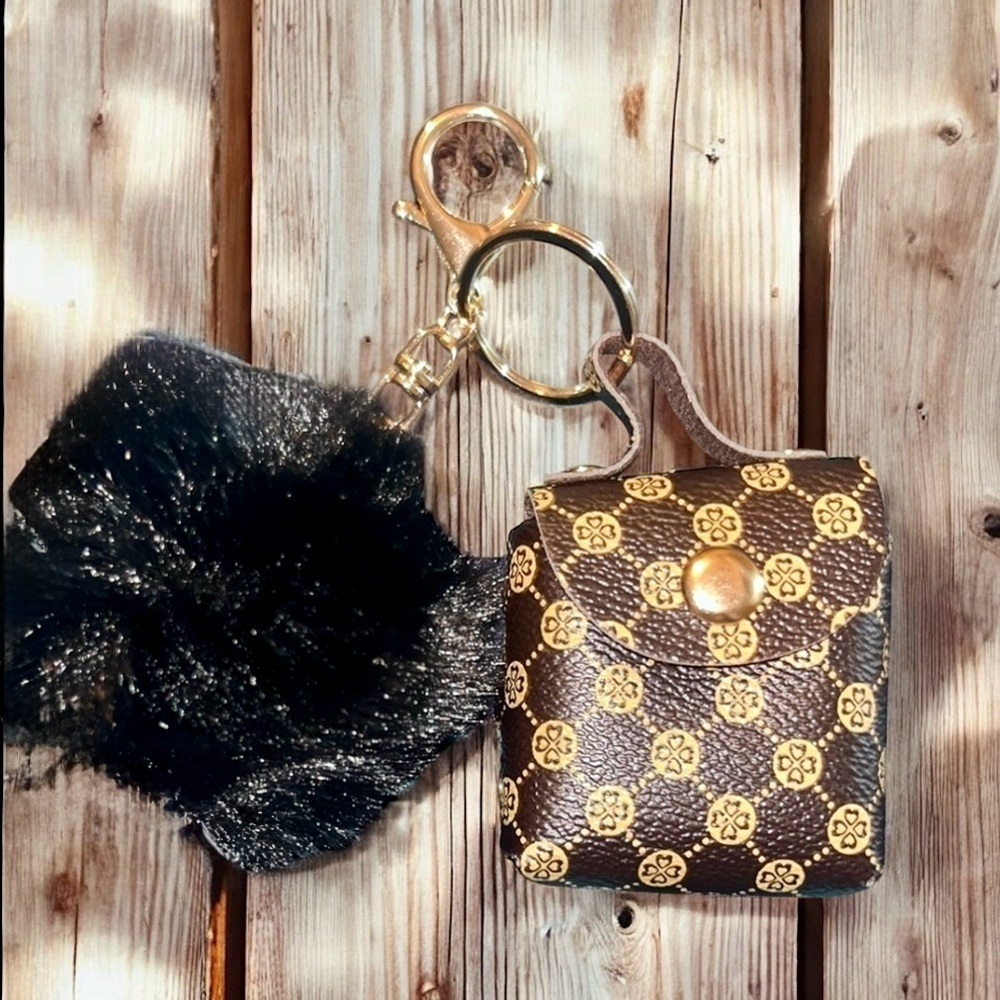 🆕 Black, Brown, and Gold Patterned Bag Charm Keychain
